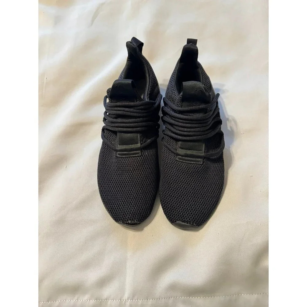 Adidas lace fastening